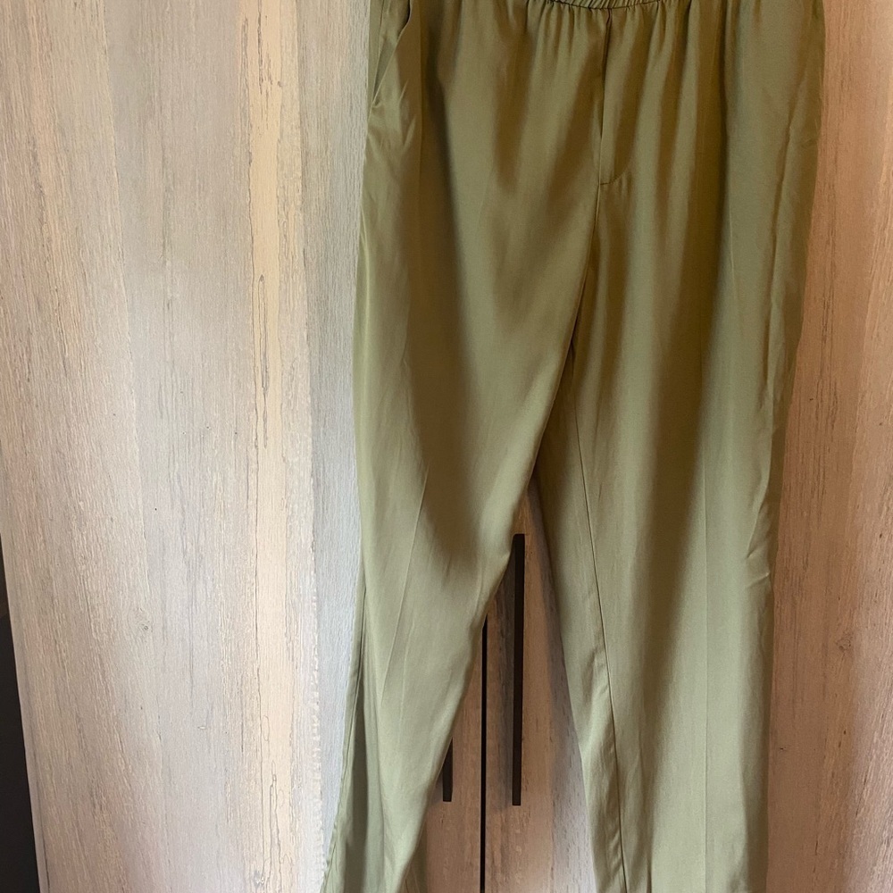 BOBBLEHAUS UO Exclusive Signature Tencel Pull-On Pant - Picture 4 of 12